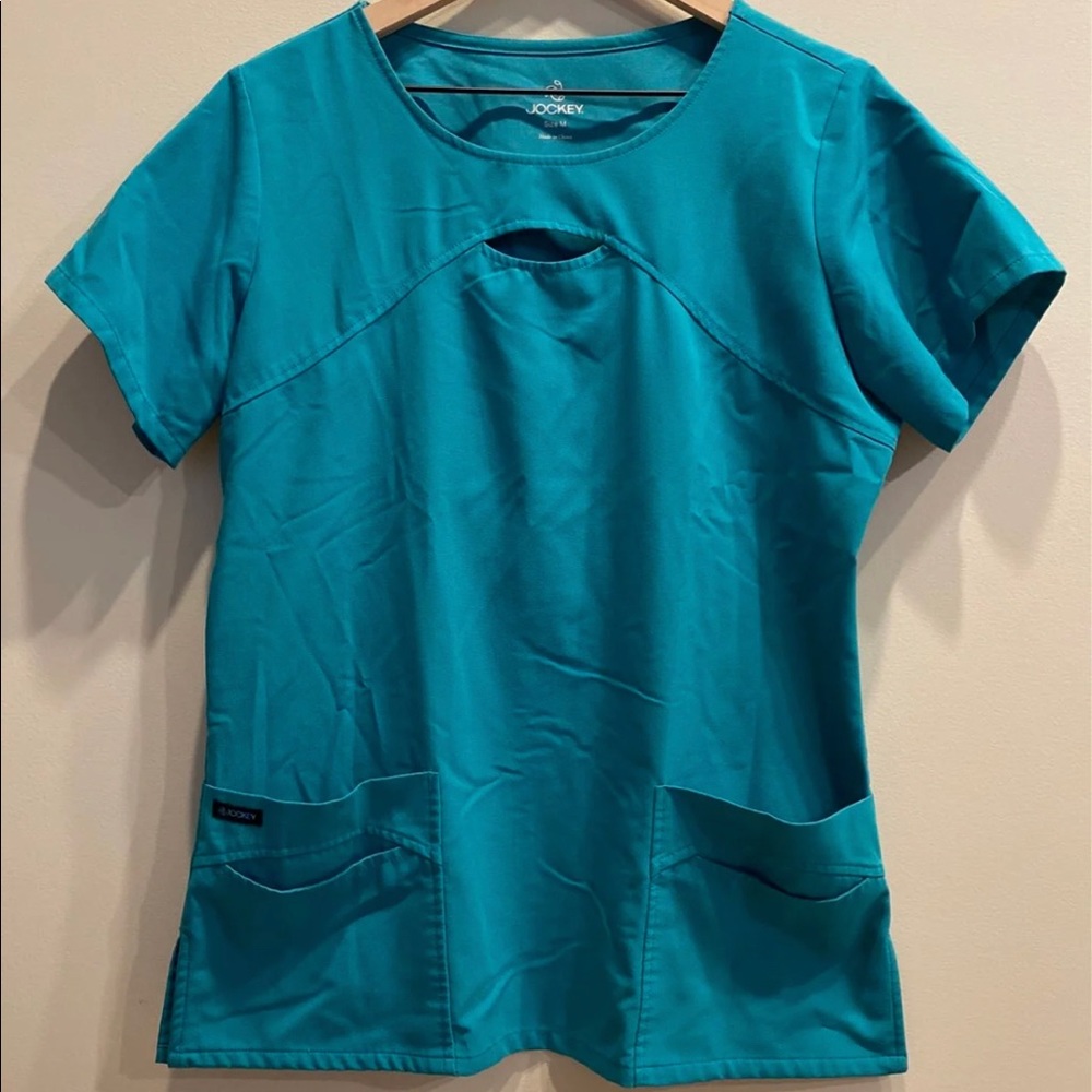 NWOT Scrub Top